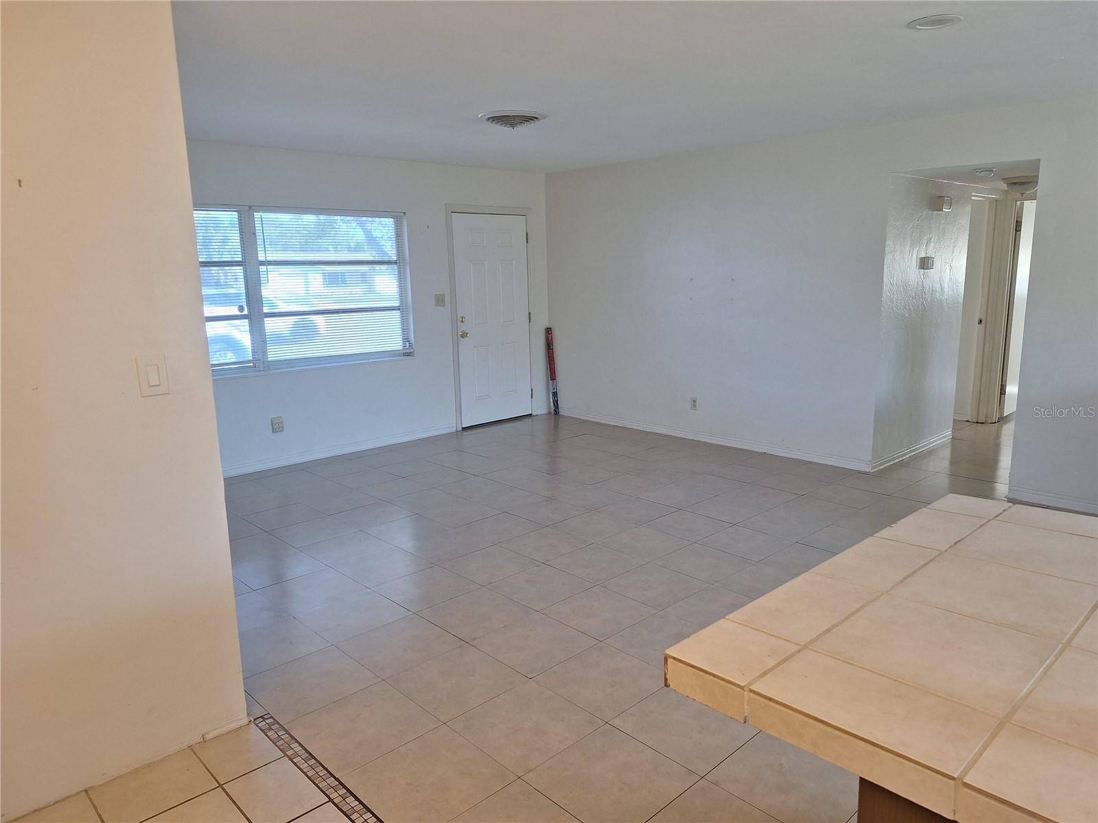 Image 7 of 18 For 6522 113th Street