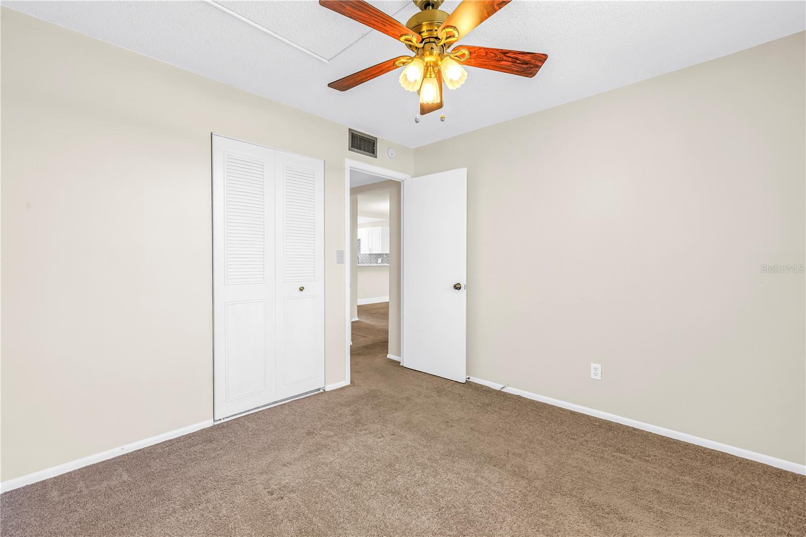 Image 24 of 32 For 5095 Bay Street Ne 317