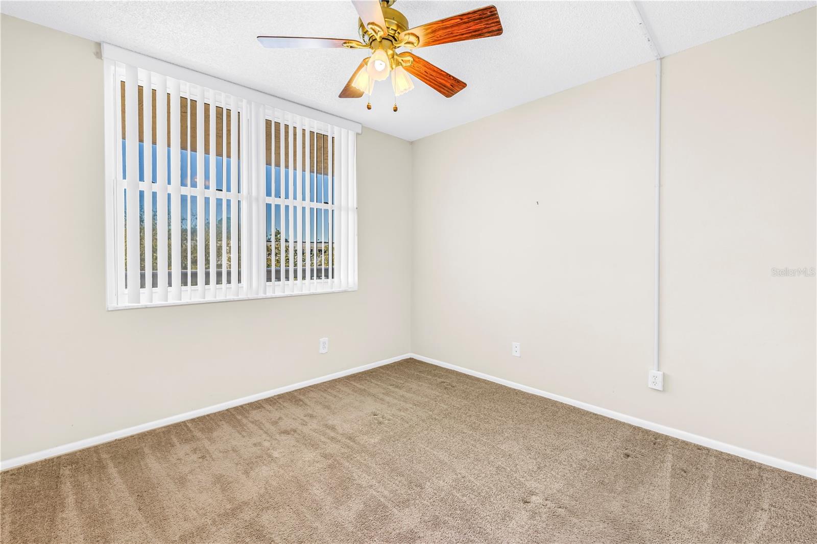 Image 25 of 32 For 5095 Bay Street Ne 317