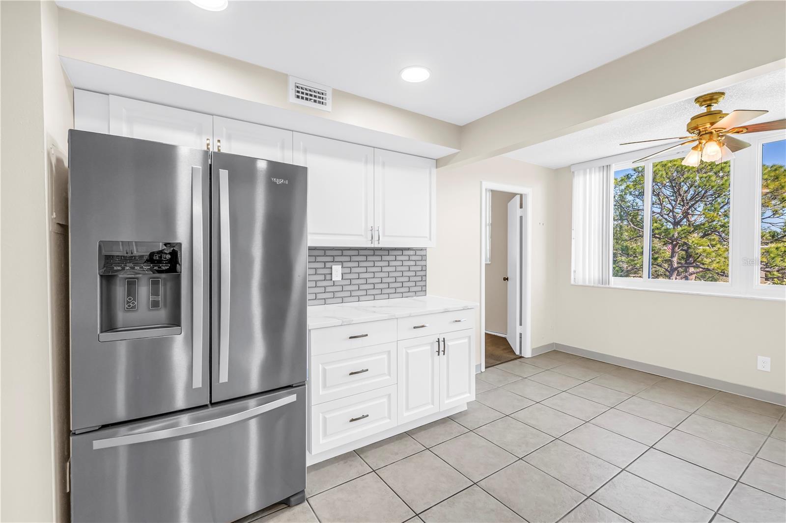 Image 9 of 32 For 5095 Bay Street Ne 317