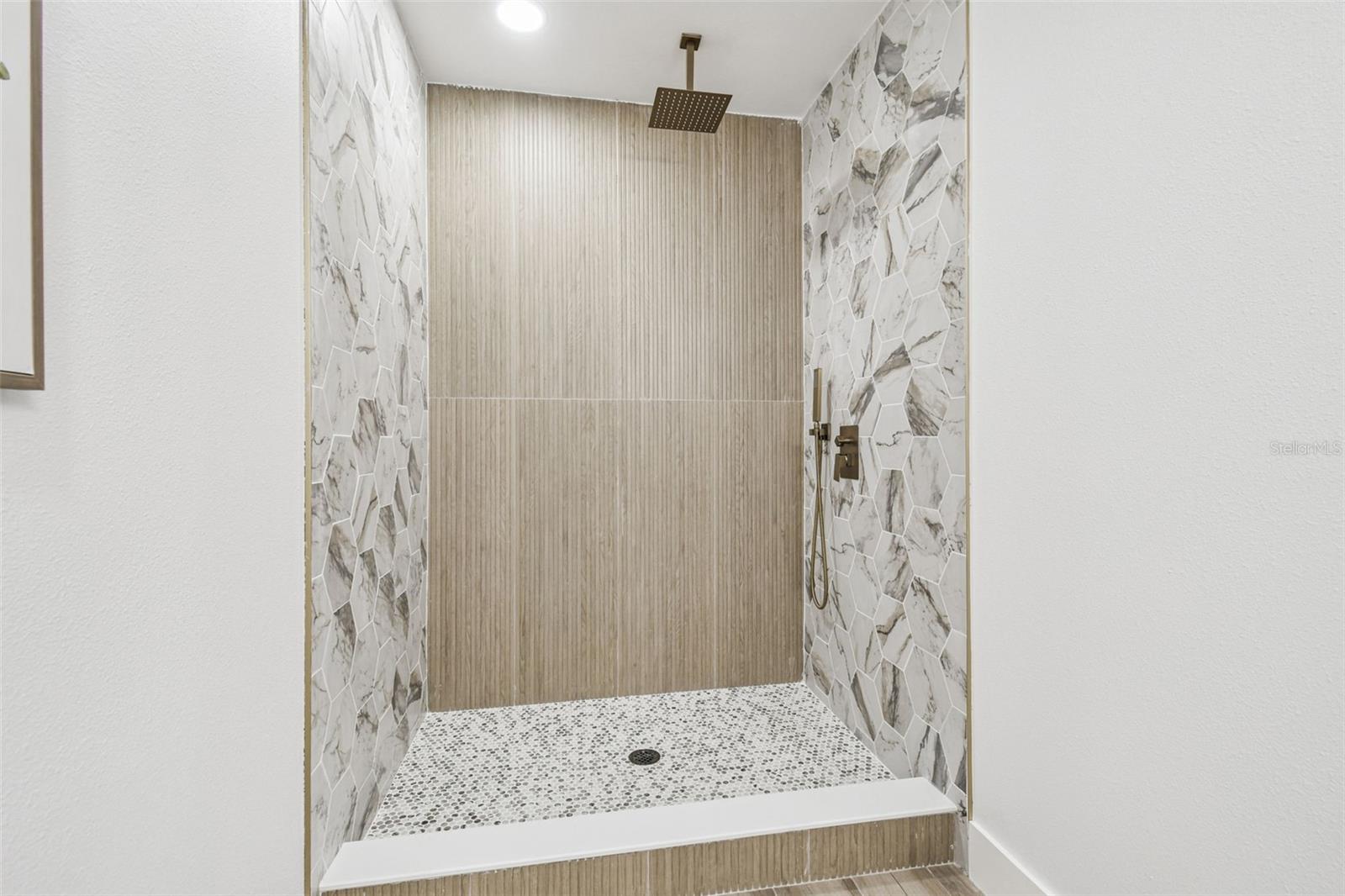 Image 22 of 81 For 8611 Gandy Lane