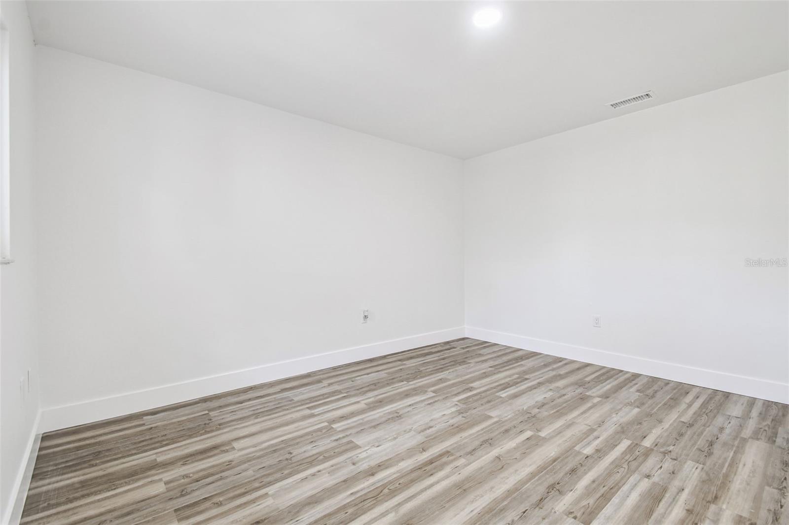 Image 33 of 81 For 8611 Gandy Lane