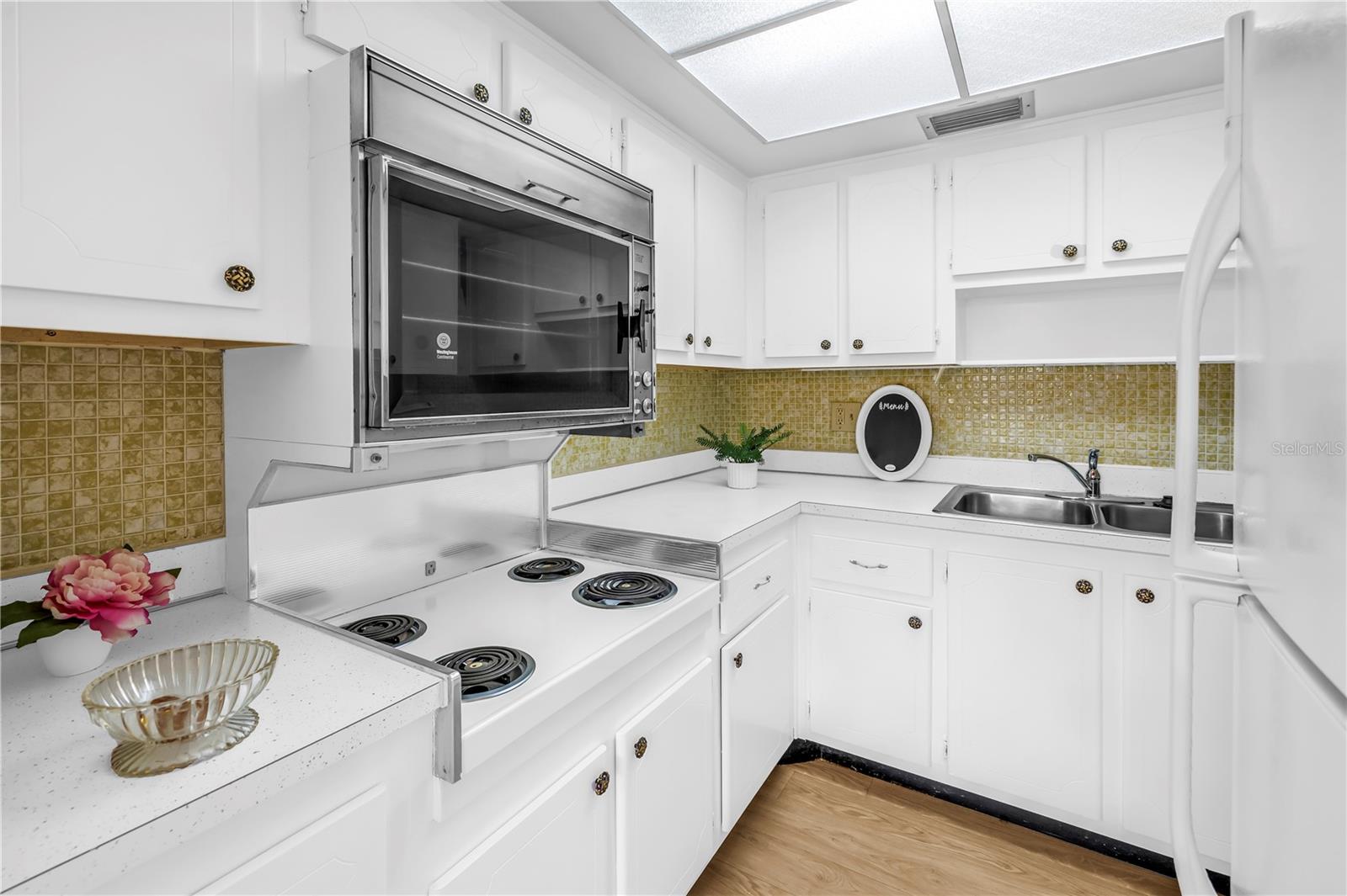 Image 14 of 44 For 951 79th Avenue N 325