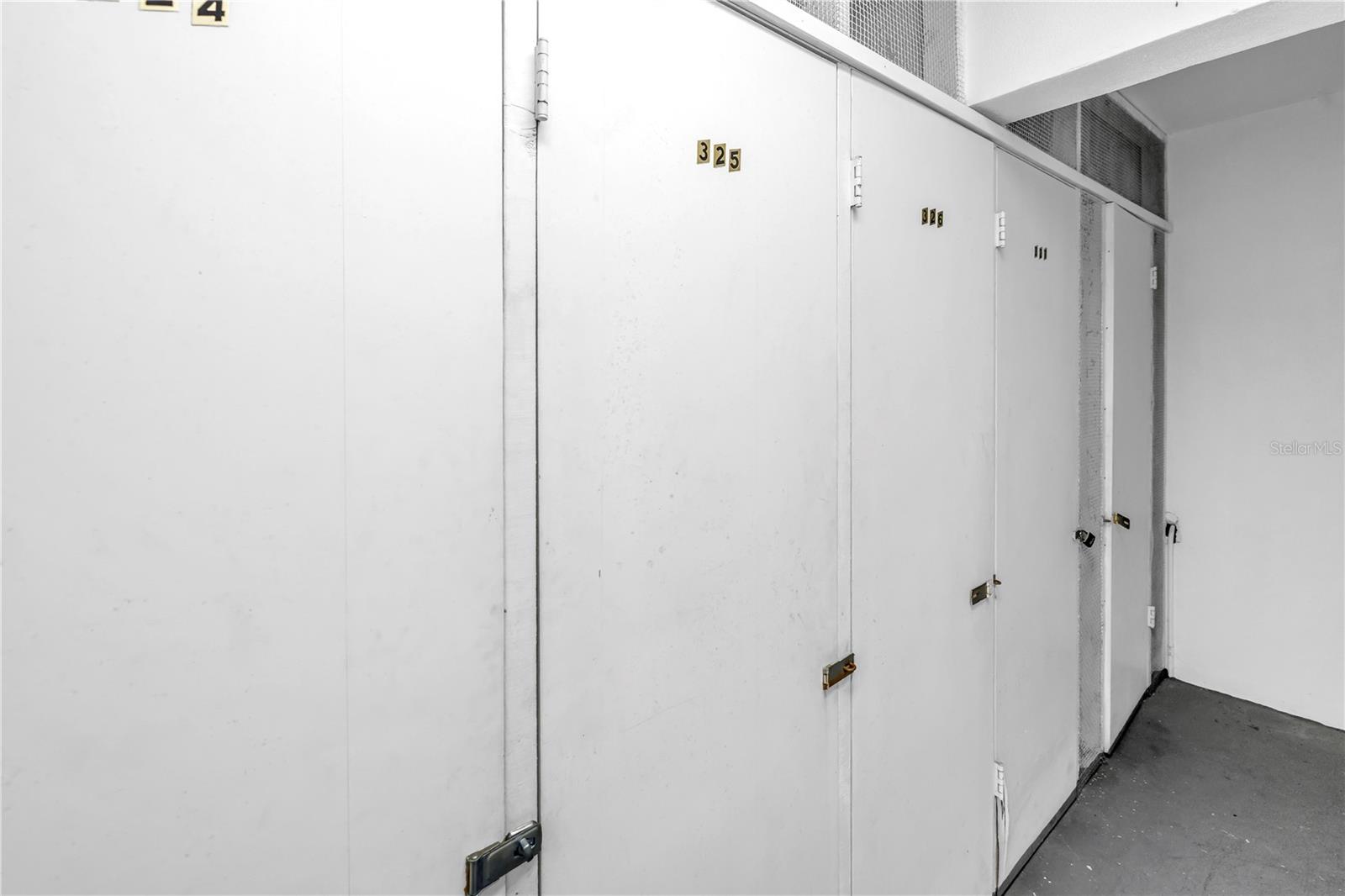 Image 32 of 44 For 951 79th Avenue N 325