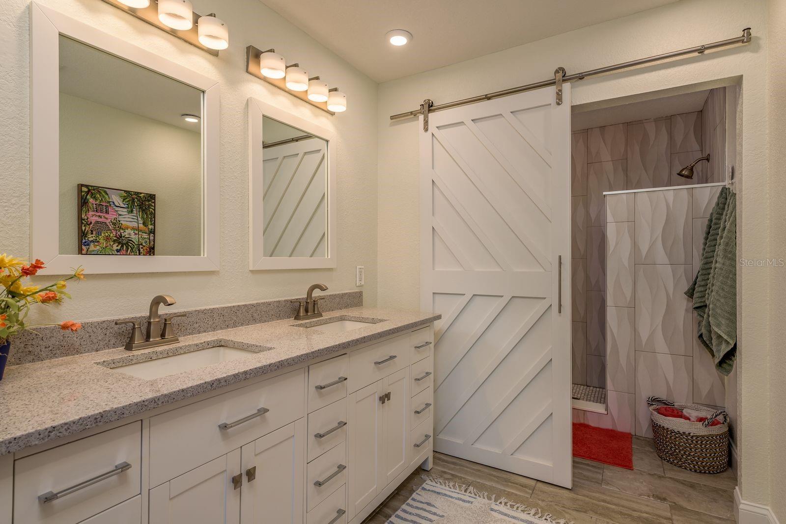 Image 34 of 88 For 758 Claudia