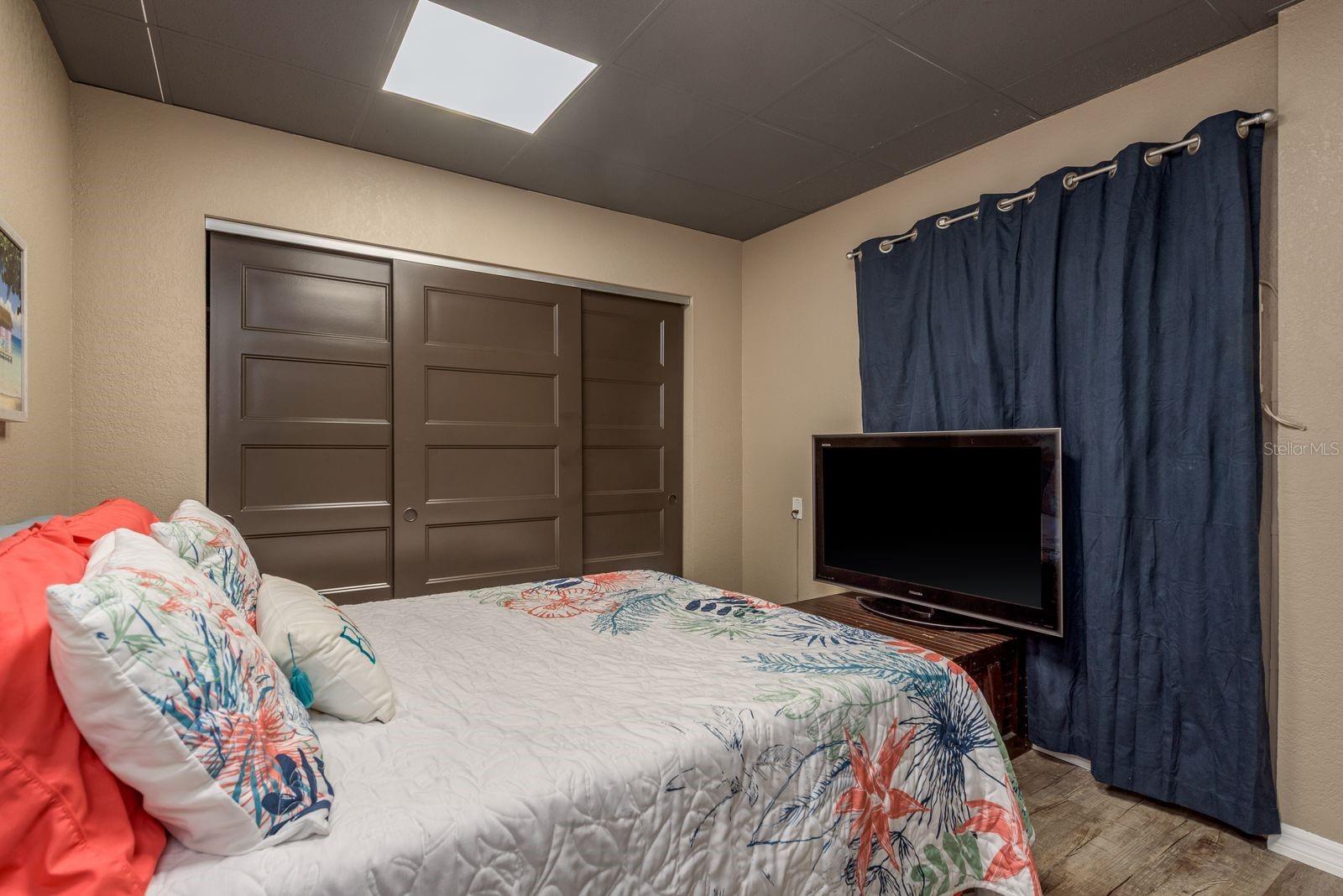 Image 59 of 88 For 758 Claudia