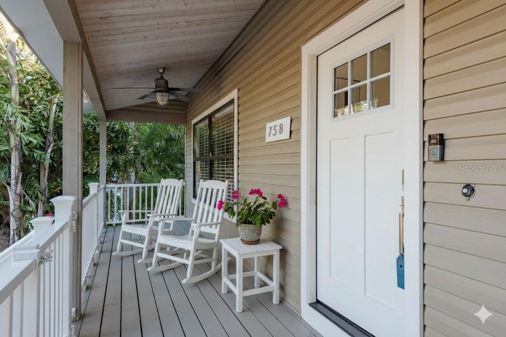 Image 6 of 88 For 758 Claudia