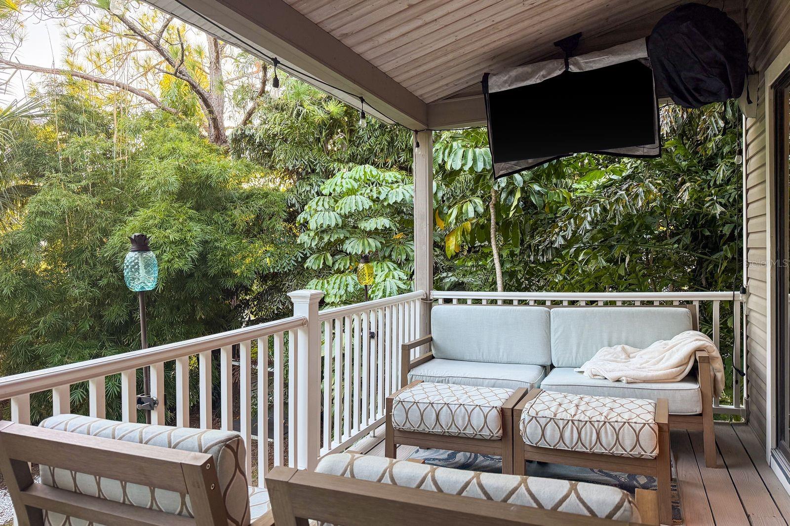 Image 61 of 88 For 758 Claudia