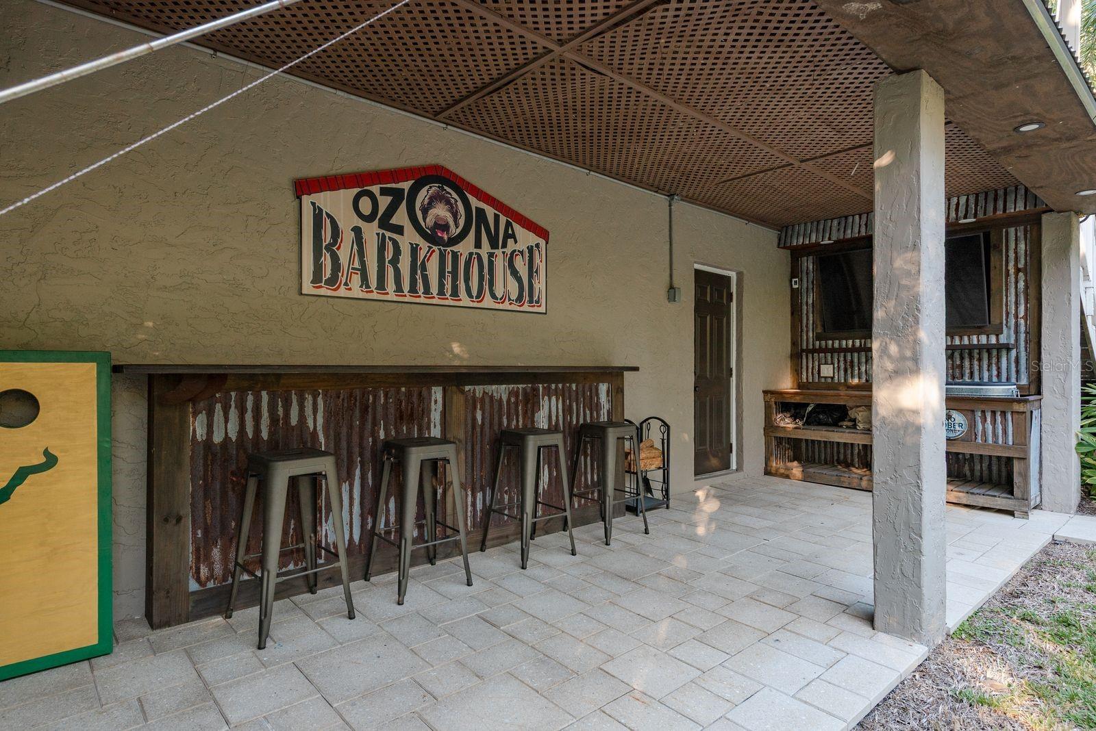 Image 63 of 88 For 758 Claudia