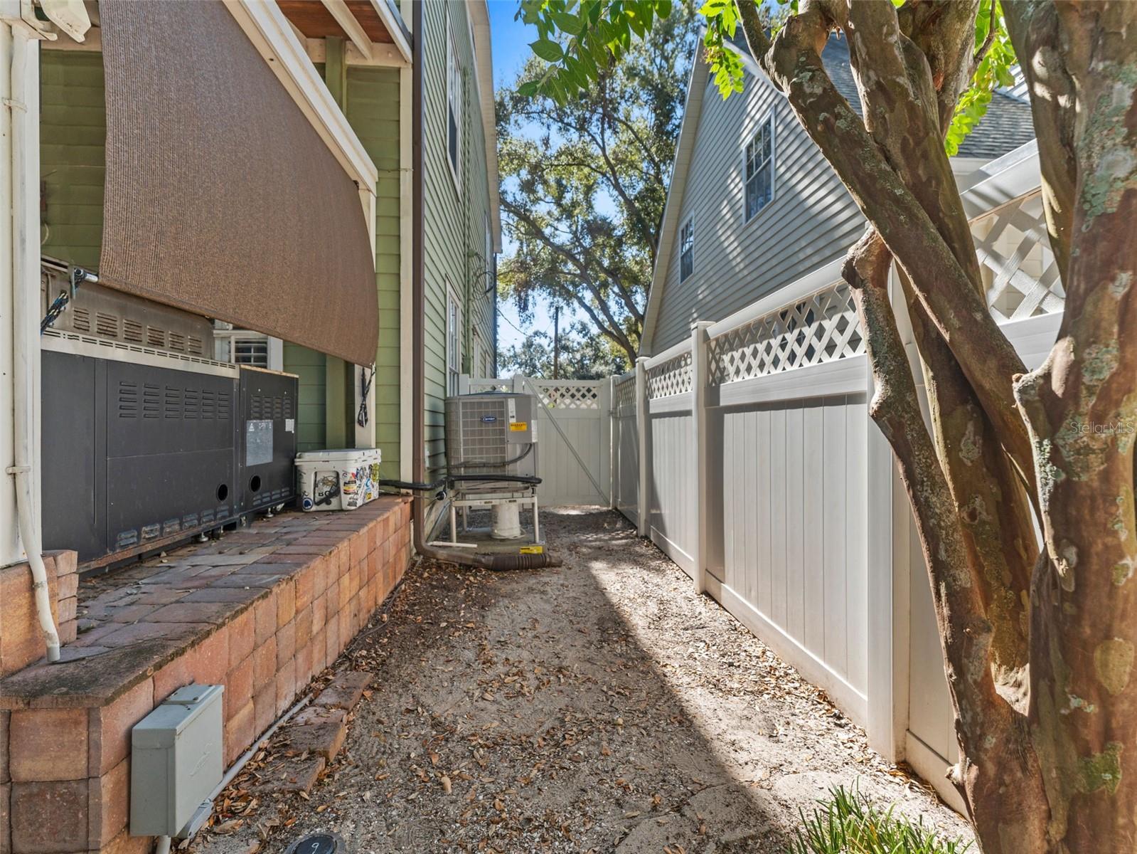 Image 39 of 42 For 4001 Leona Street