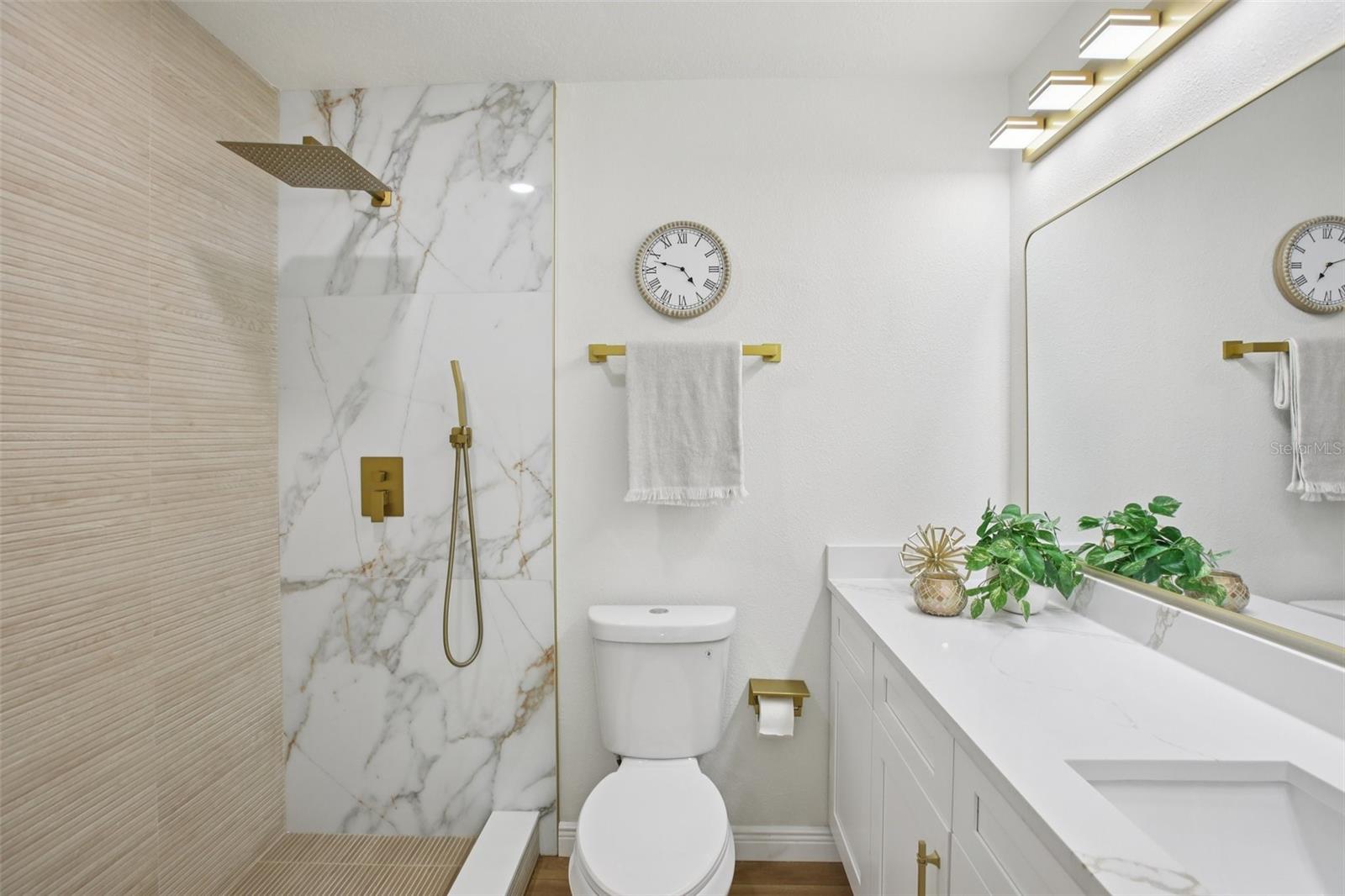 Image 24 of 33 For 4116 Iowa Avenue