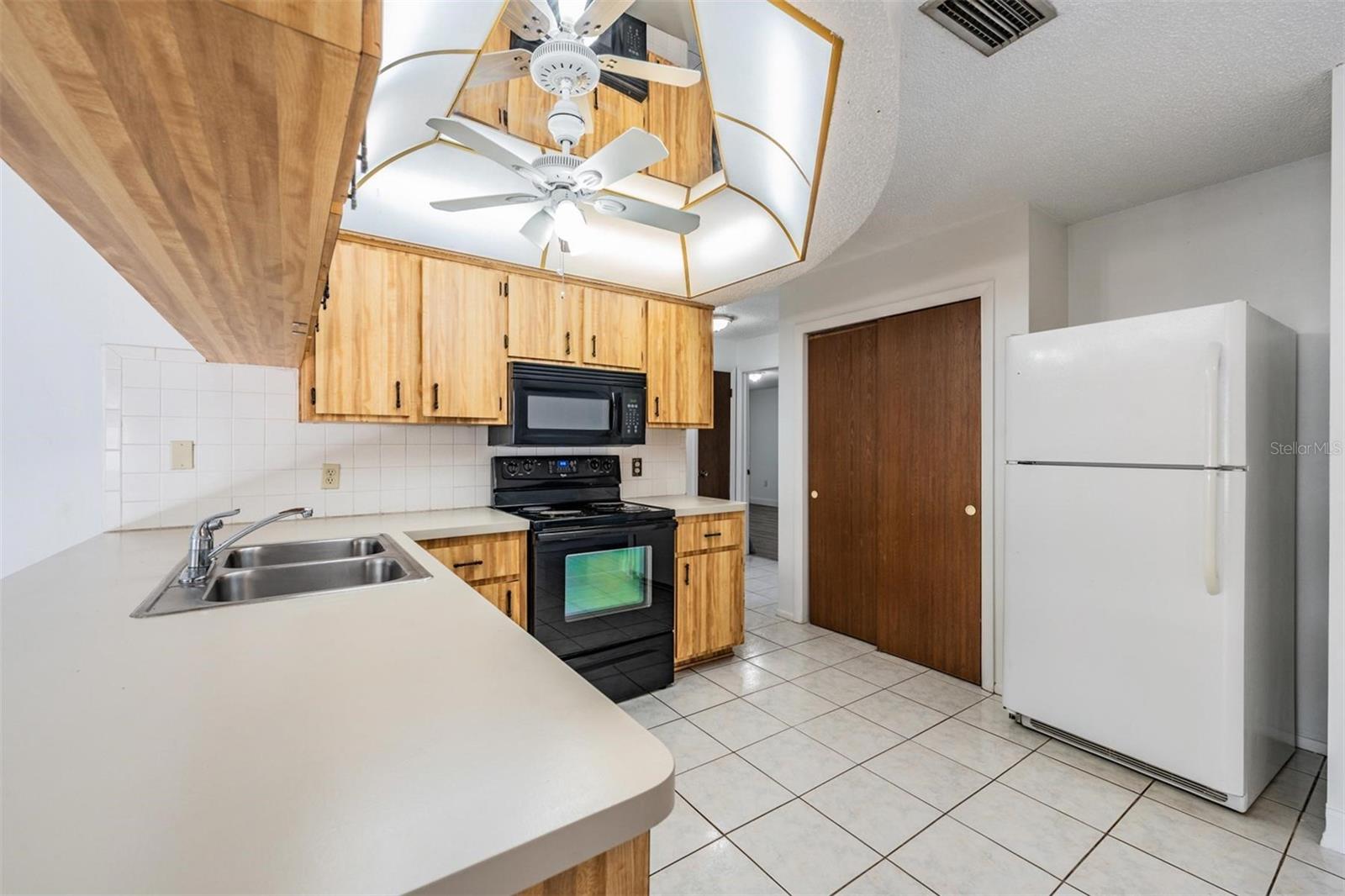 Image 13 of 35 For 6204 Langston Avenue