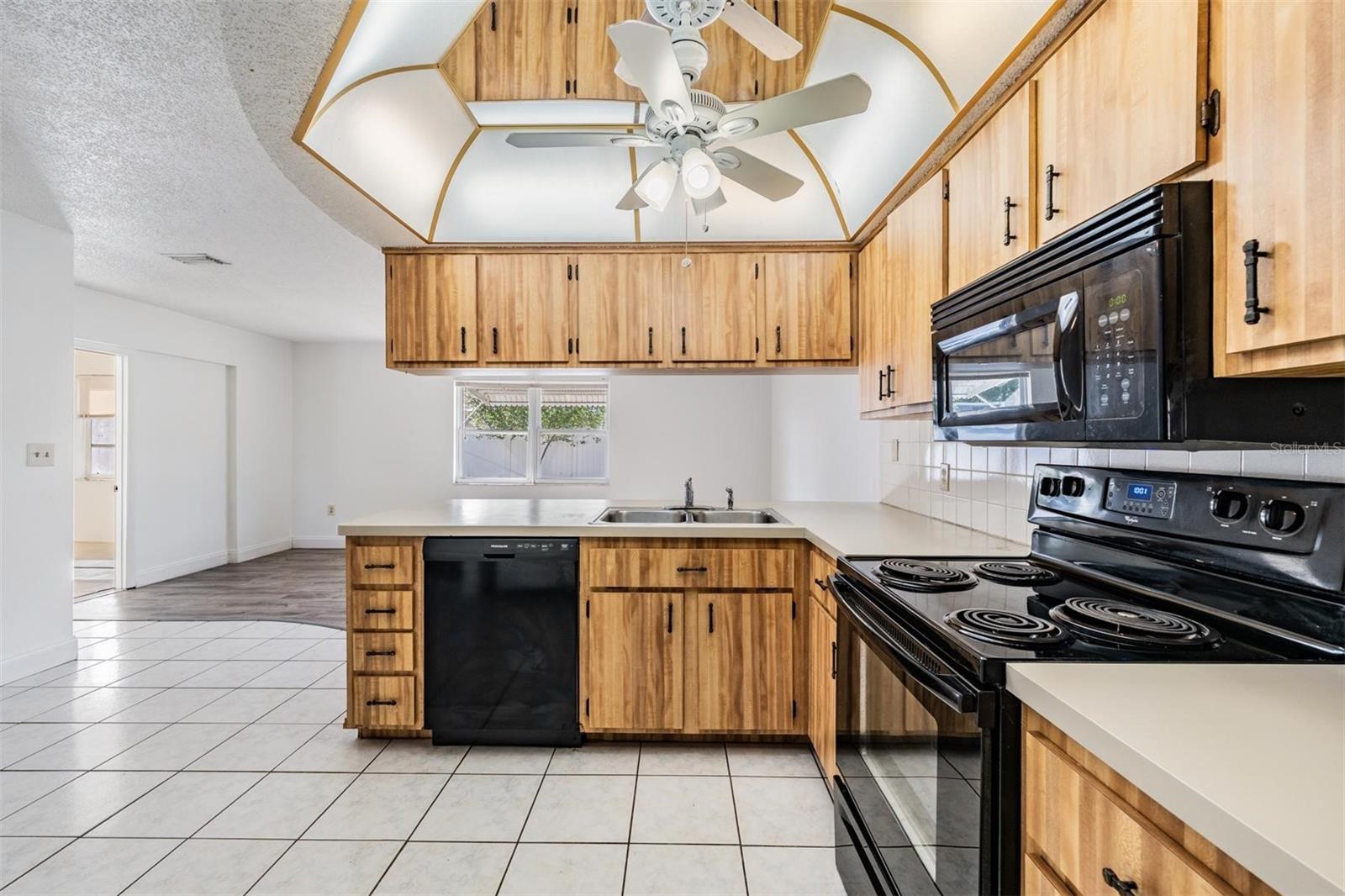 Image 15 of 35 For 6204 Langston Avenue