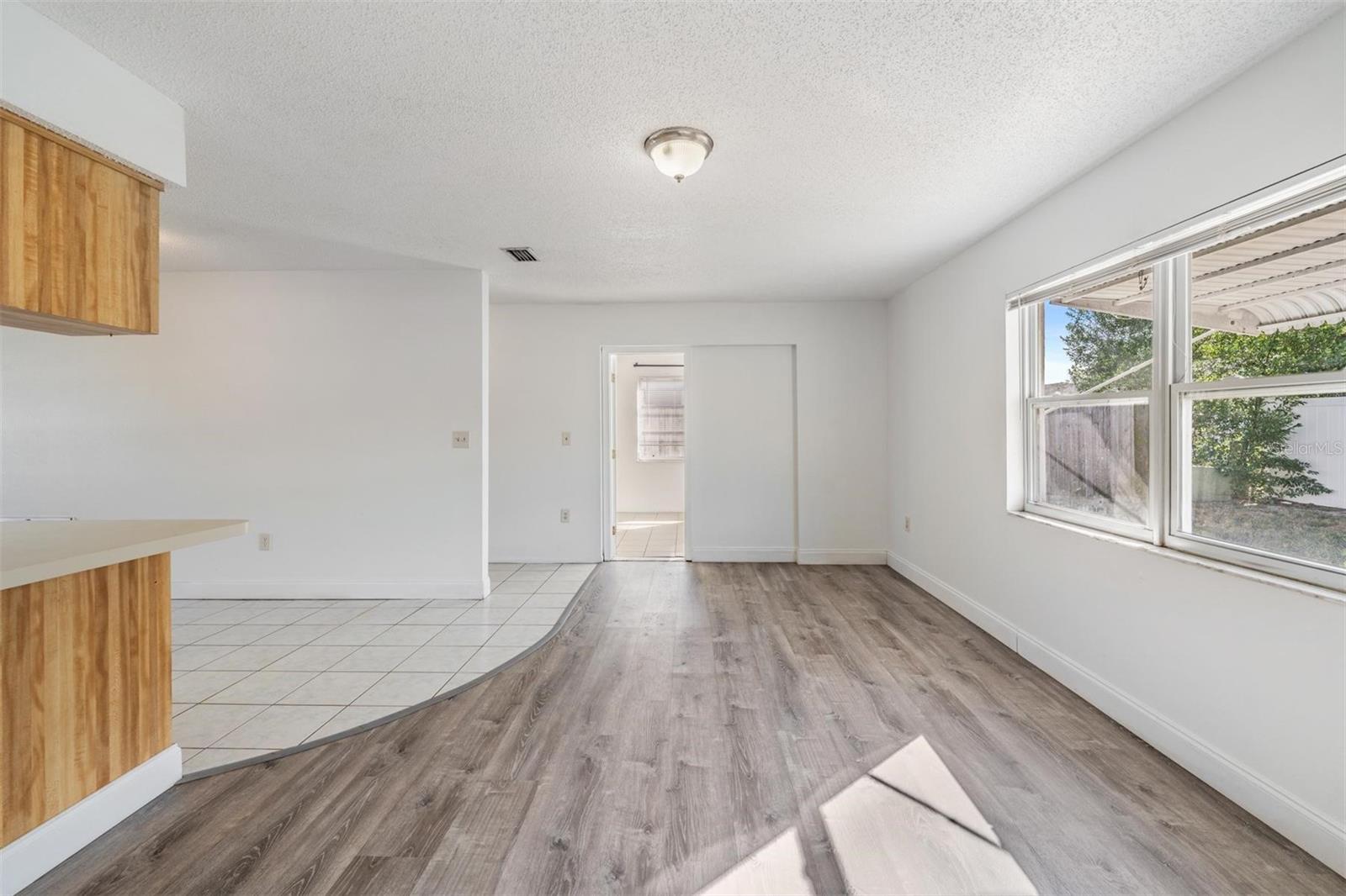 Image 19 of 35 For 6204 Langston Avenue