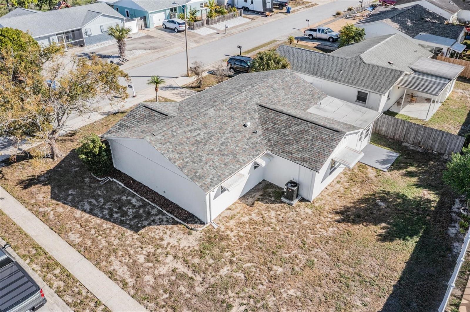 Image 4 of 35 For 6204 Langston Avenue