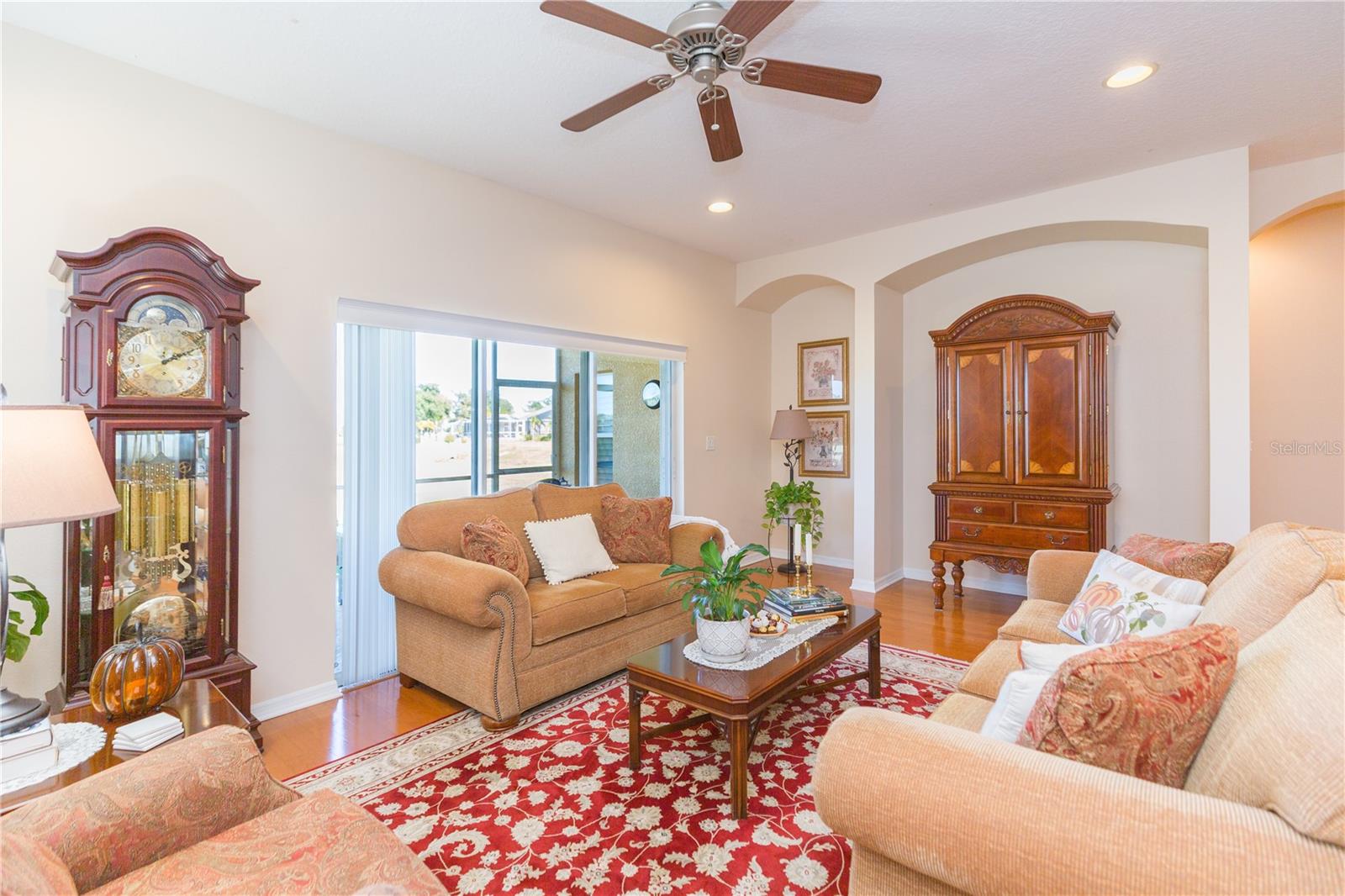 Image 17 of 57 For 2816 Graphite Court