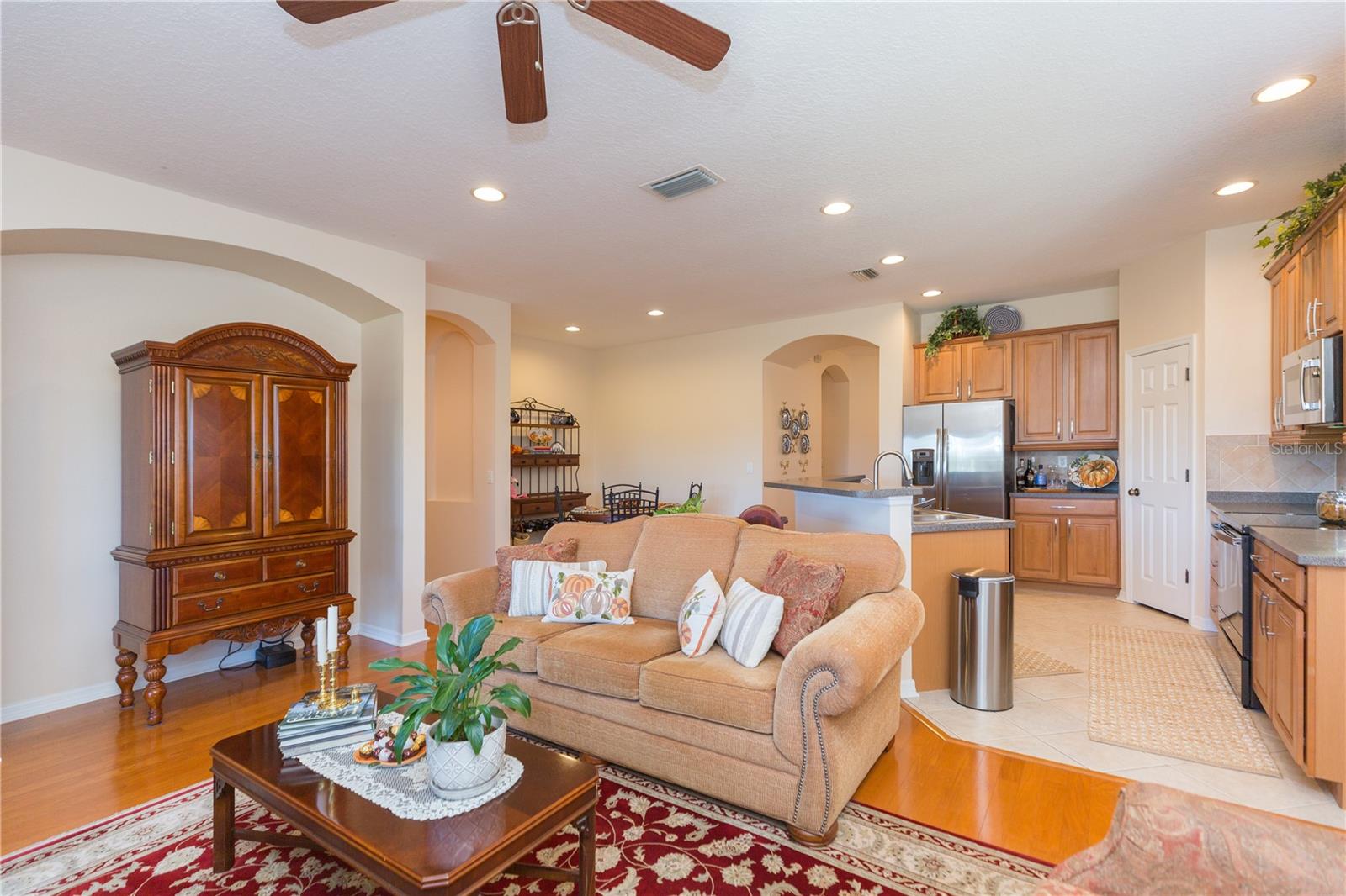 Image 19 of 57 For 2816 Graphite Court