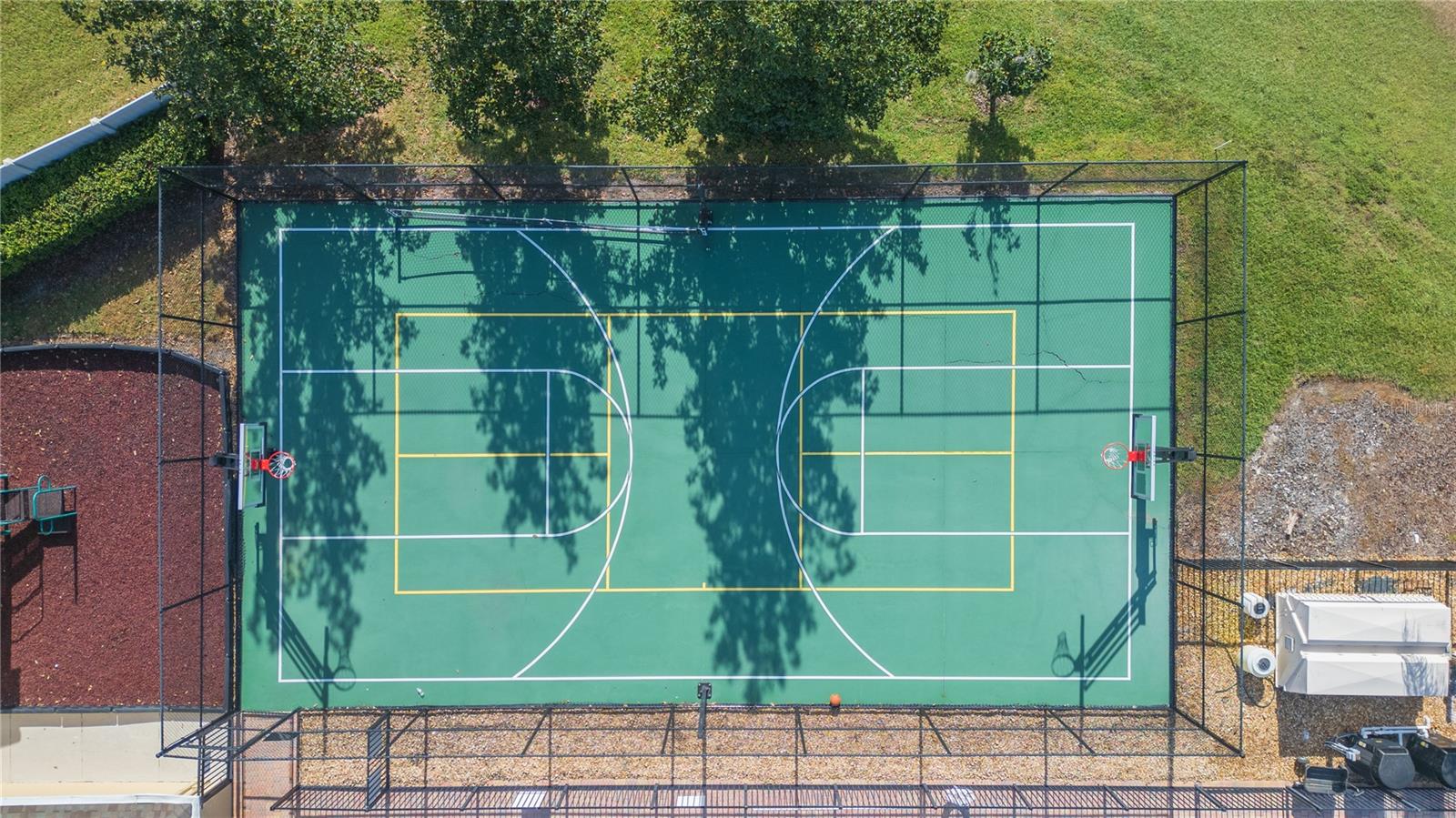 Image 52 of 57 For 2816 Graphite Court