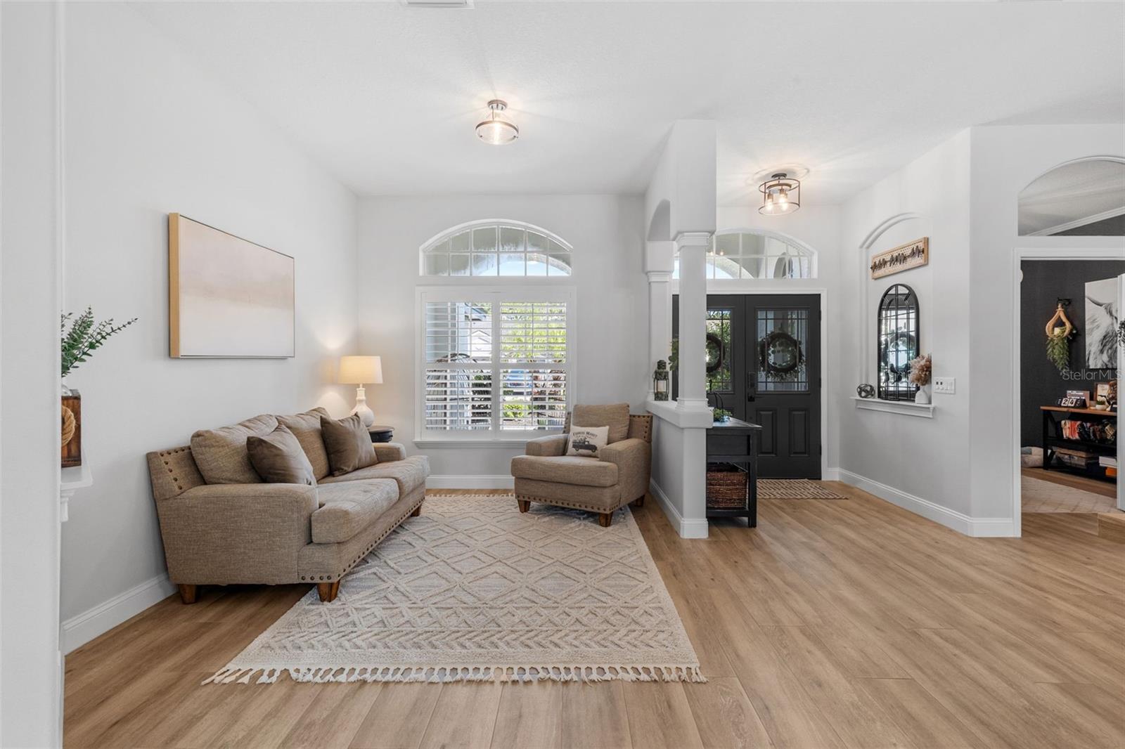 Listing photo id 12 for 16715 Eagle Oak Drive