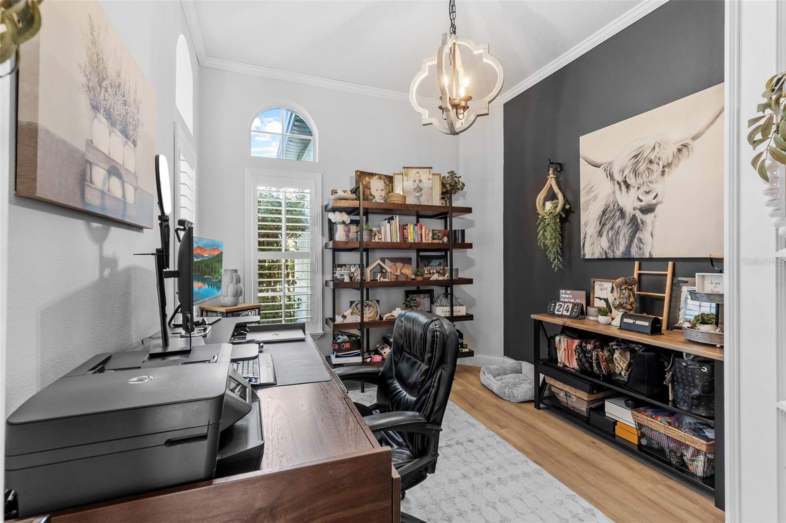 Listing photo id 17 for 16715 Eagle Oak Drive