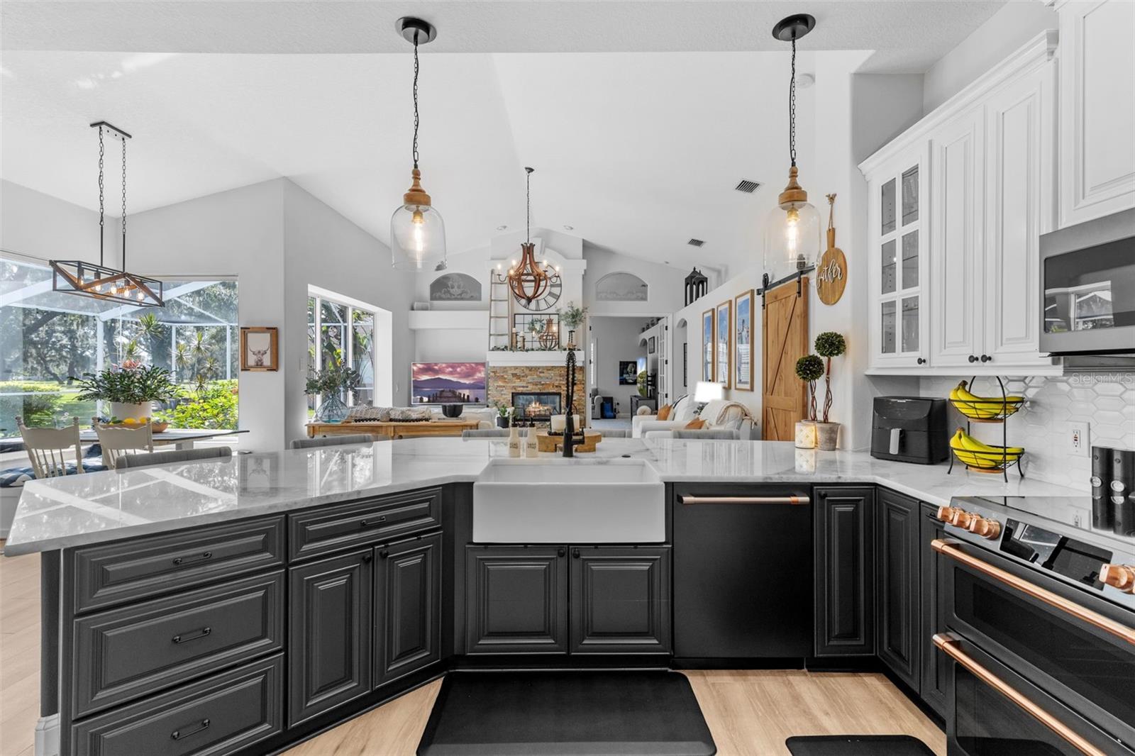 Listing photo id 20 for 16715 Eagle Oak Drive