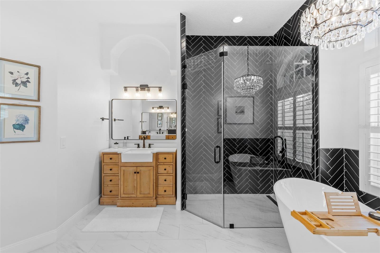 Listing photo id 55 for 16715 Eagle Oak Drive