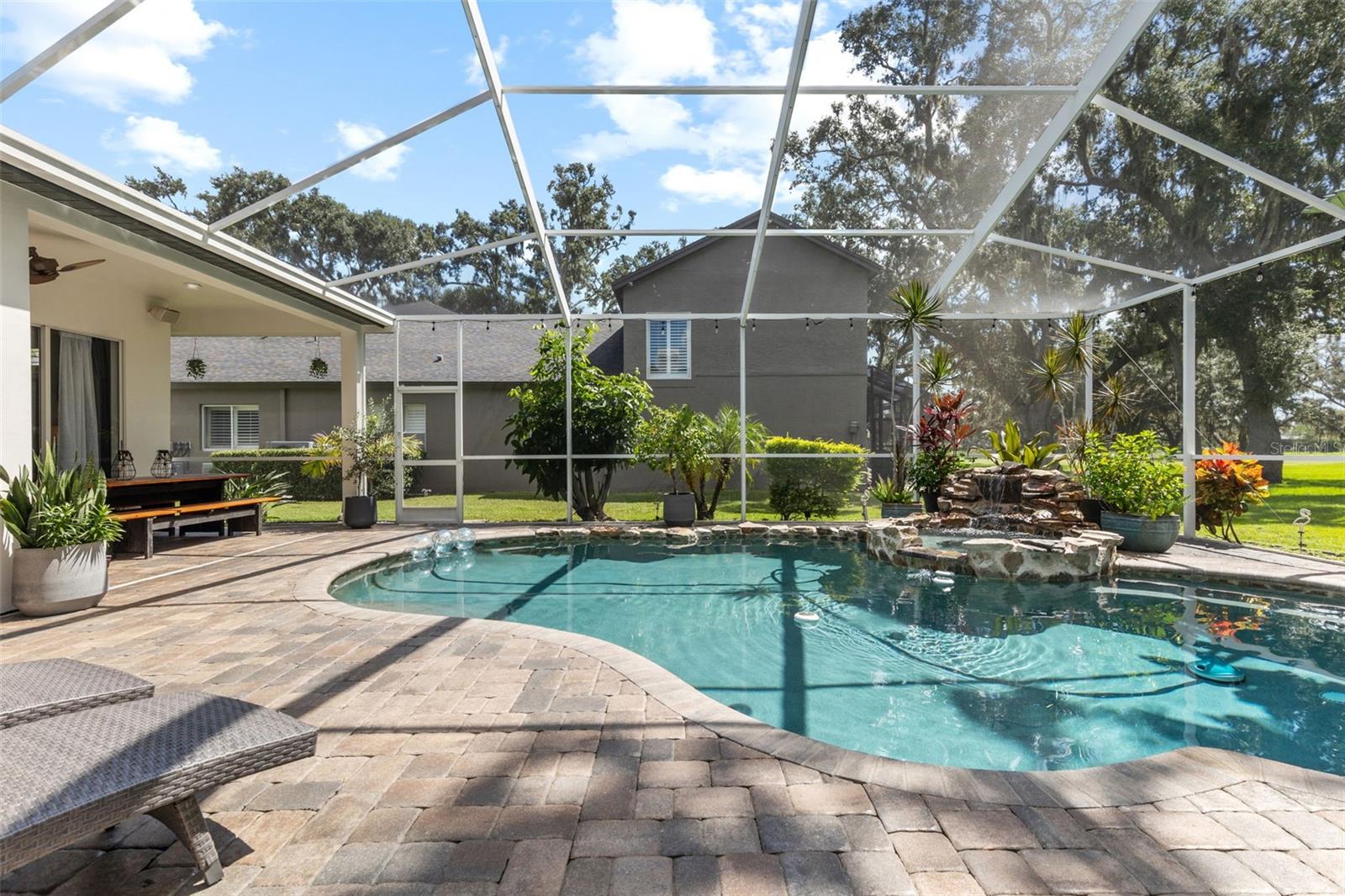 Listing photo id 61 for 16715 Eagle Oak Drive