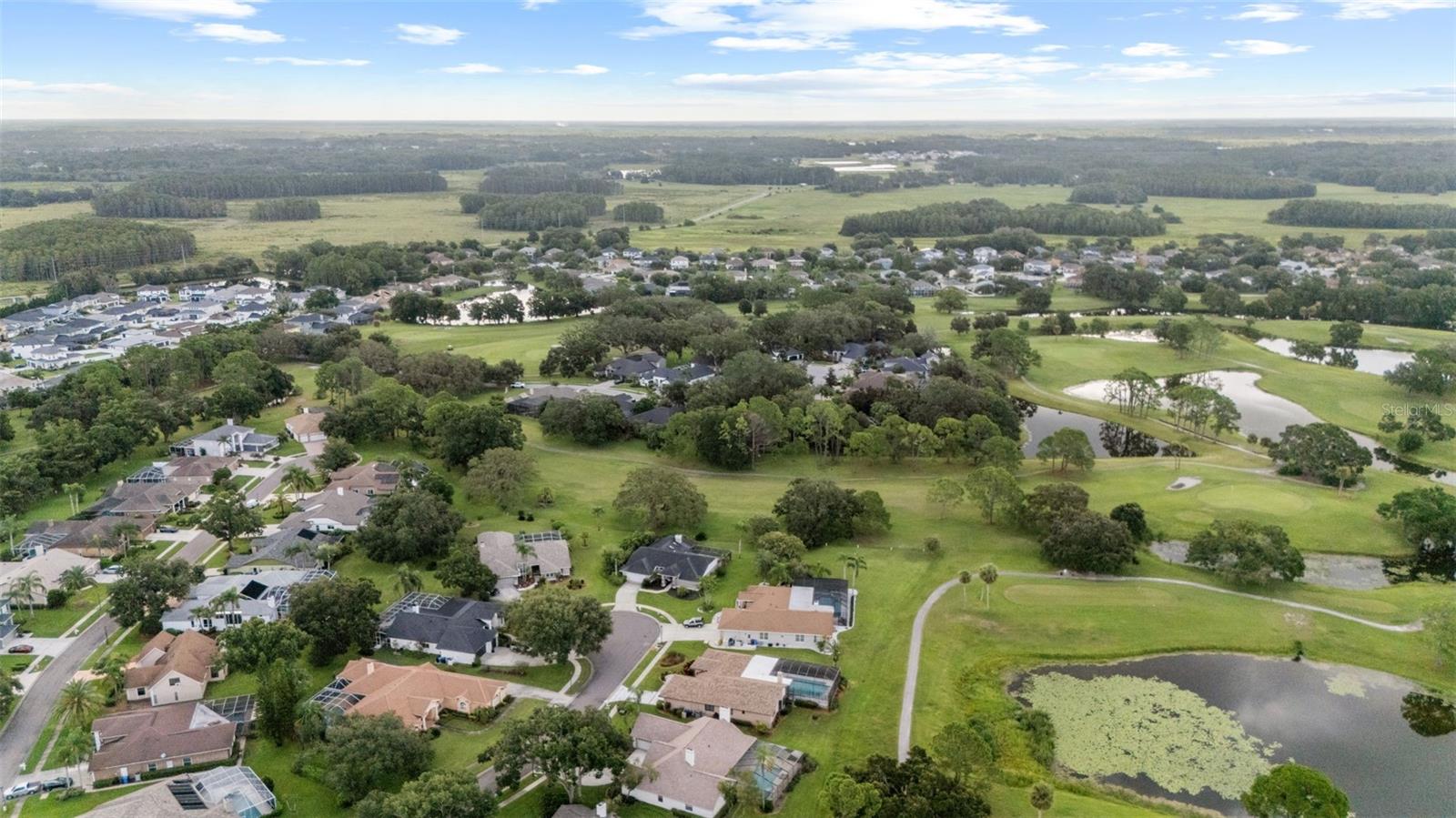 Listing photo id 88 for 16715 Eagle Oak Drive