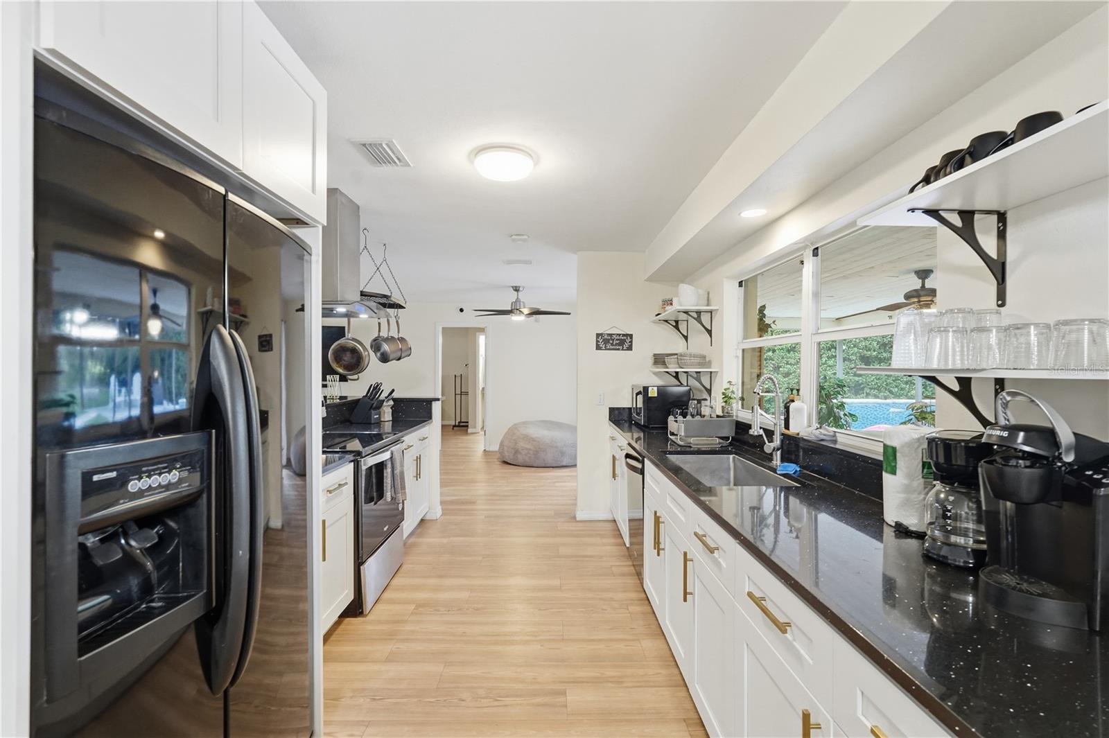 Image 10 of 37 For 764 Forest Glen Road