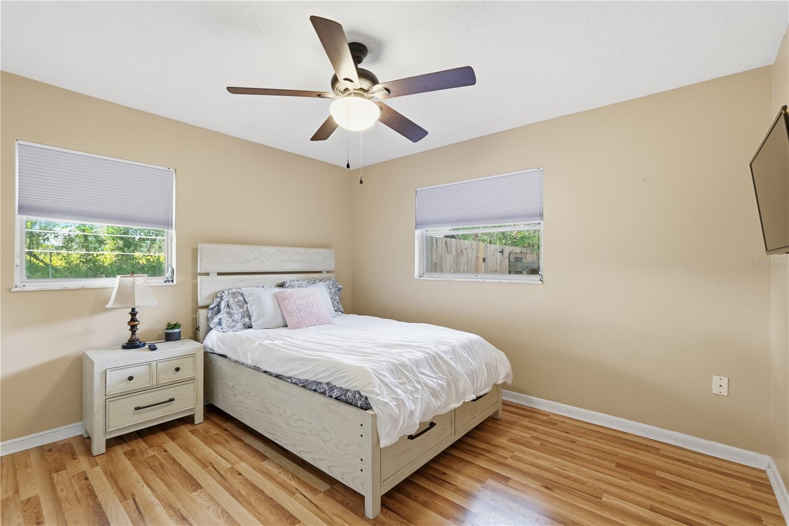 Image 19 of 37 For 764 Forest Glen Road