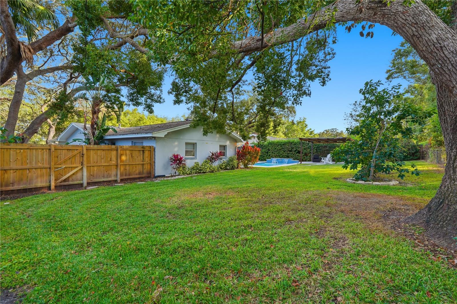 Image 33 of 37 For 764 Forest Glen Road