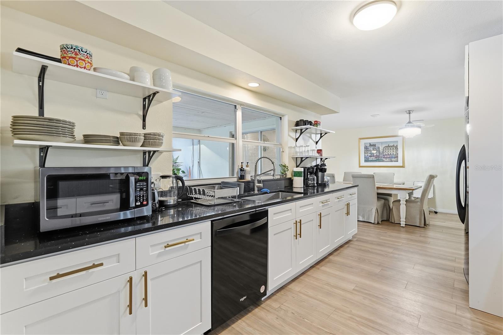 Image 9 of 37 For 764 Forest Glen Road