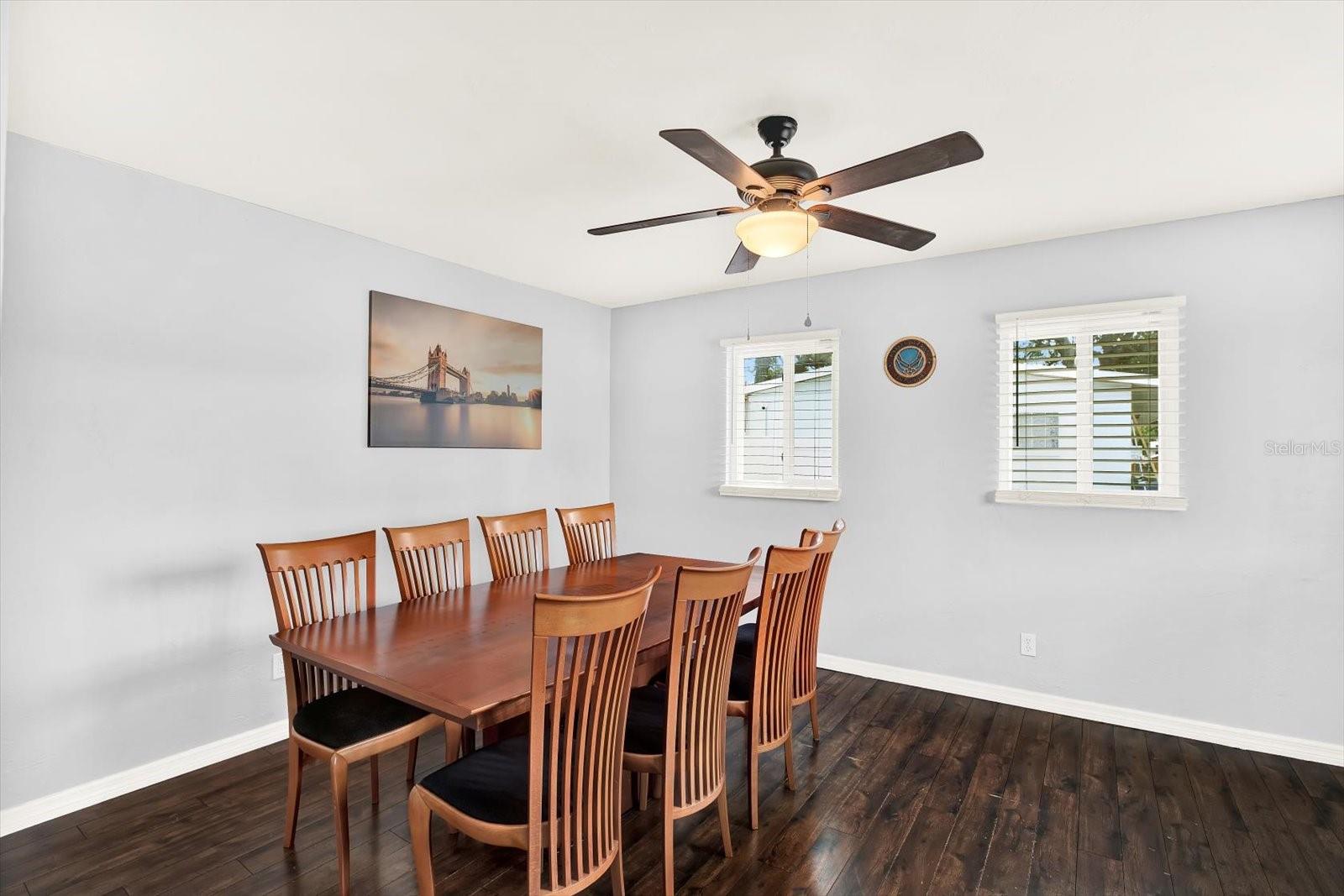 Image 11 of 34 For 7395 18th Street N