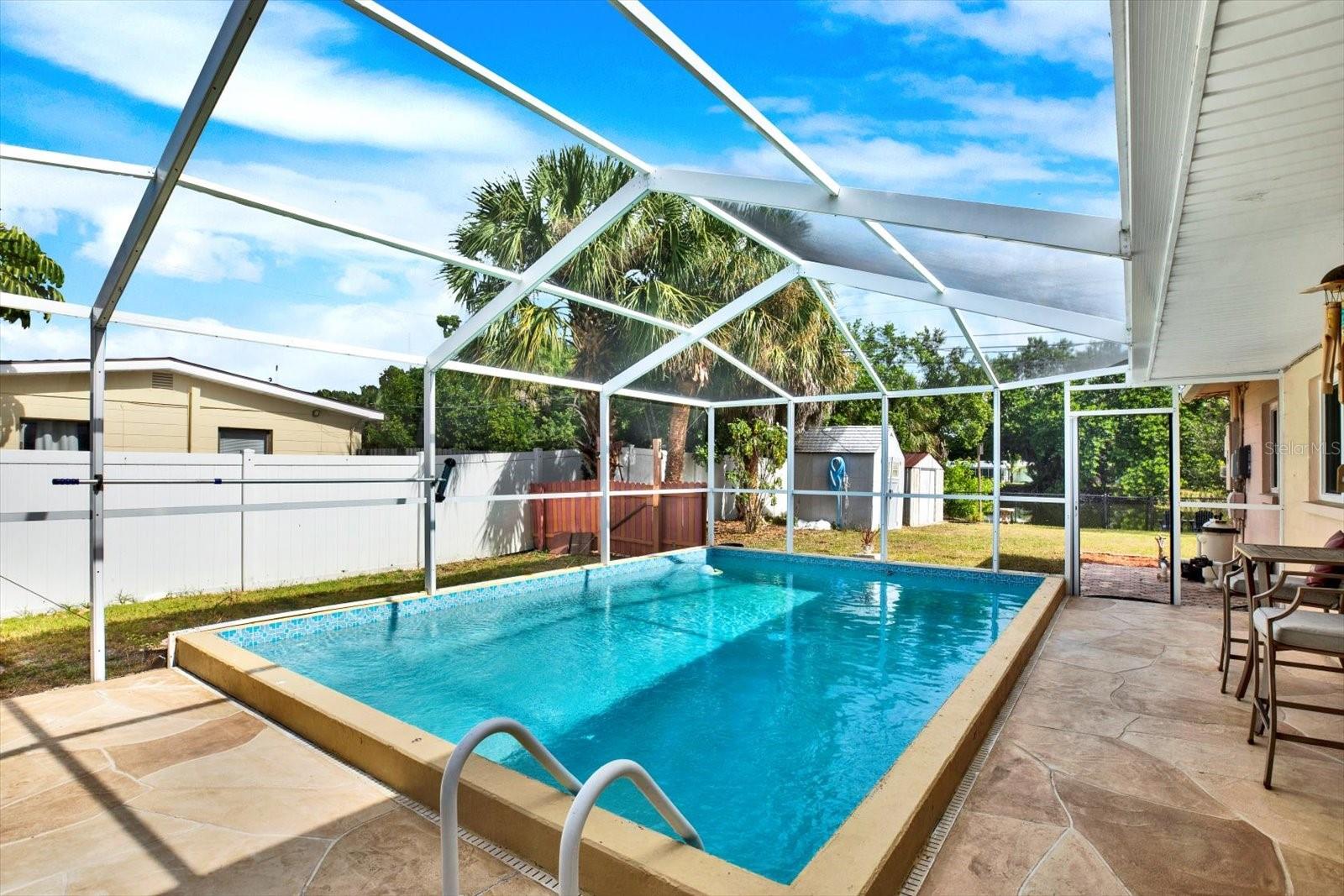 Image 22 of 34 For 7395 18th Street N