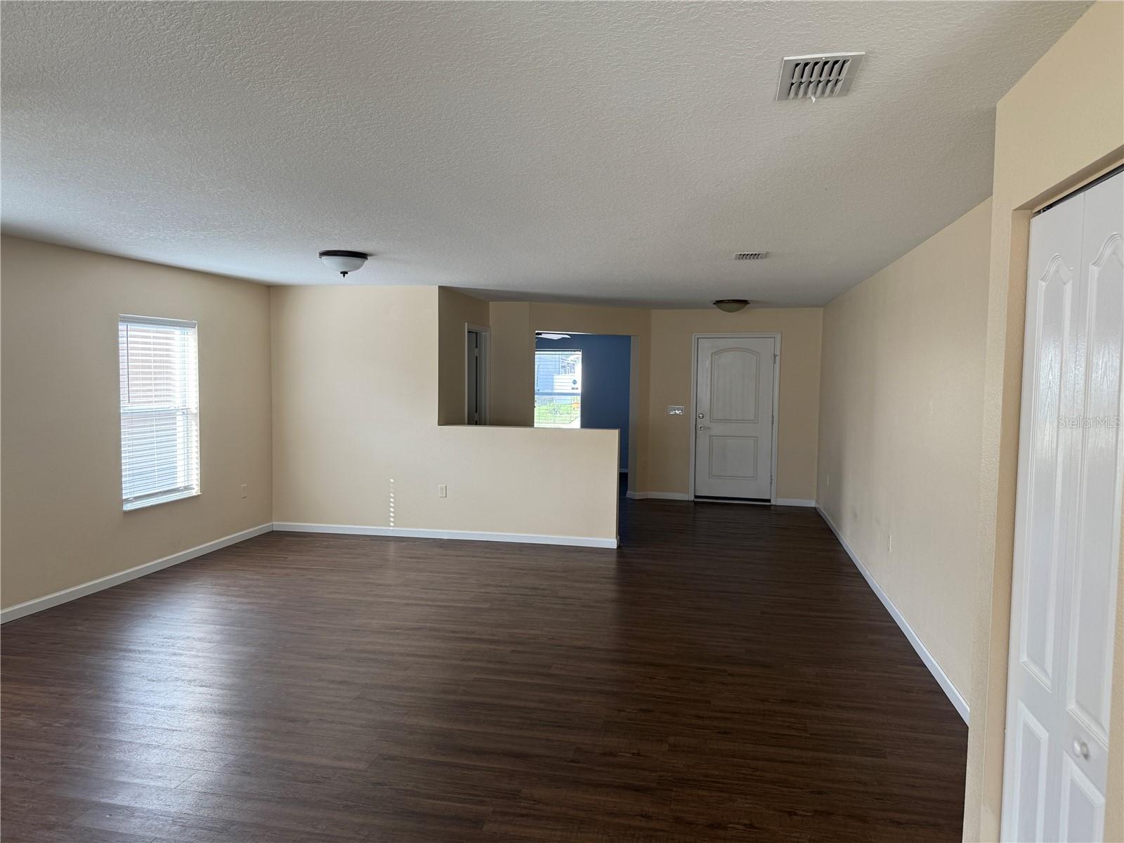 Image 4 of 20 For 10915 Pond Pine Drive