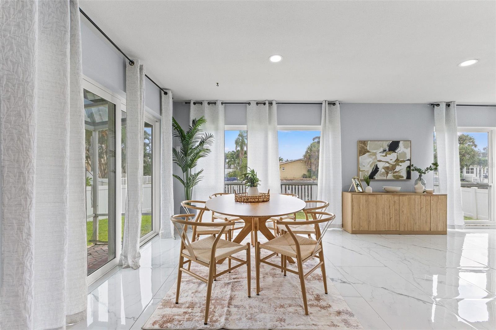 Image 23 of 67 For 4000 14th Way Ne