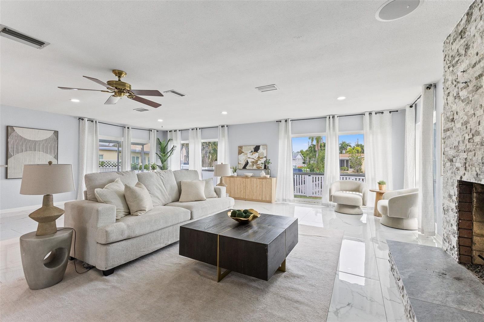 Image 34 of 67 For 4000 14th Way Ne