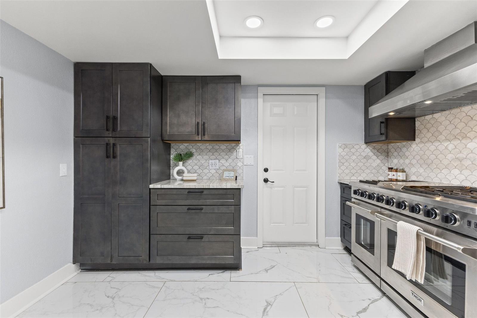 Image 39 of 67 For 4000 14th Way Ne