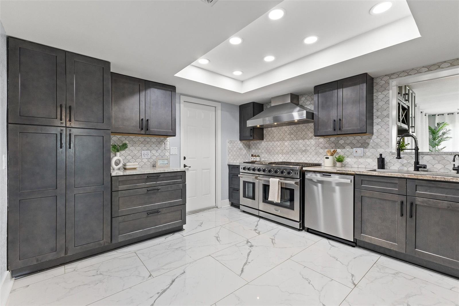 Image 41 of 67 For 4000 14th Way Ne