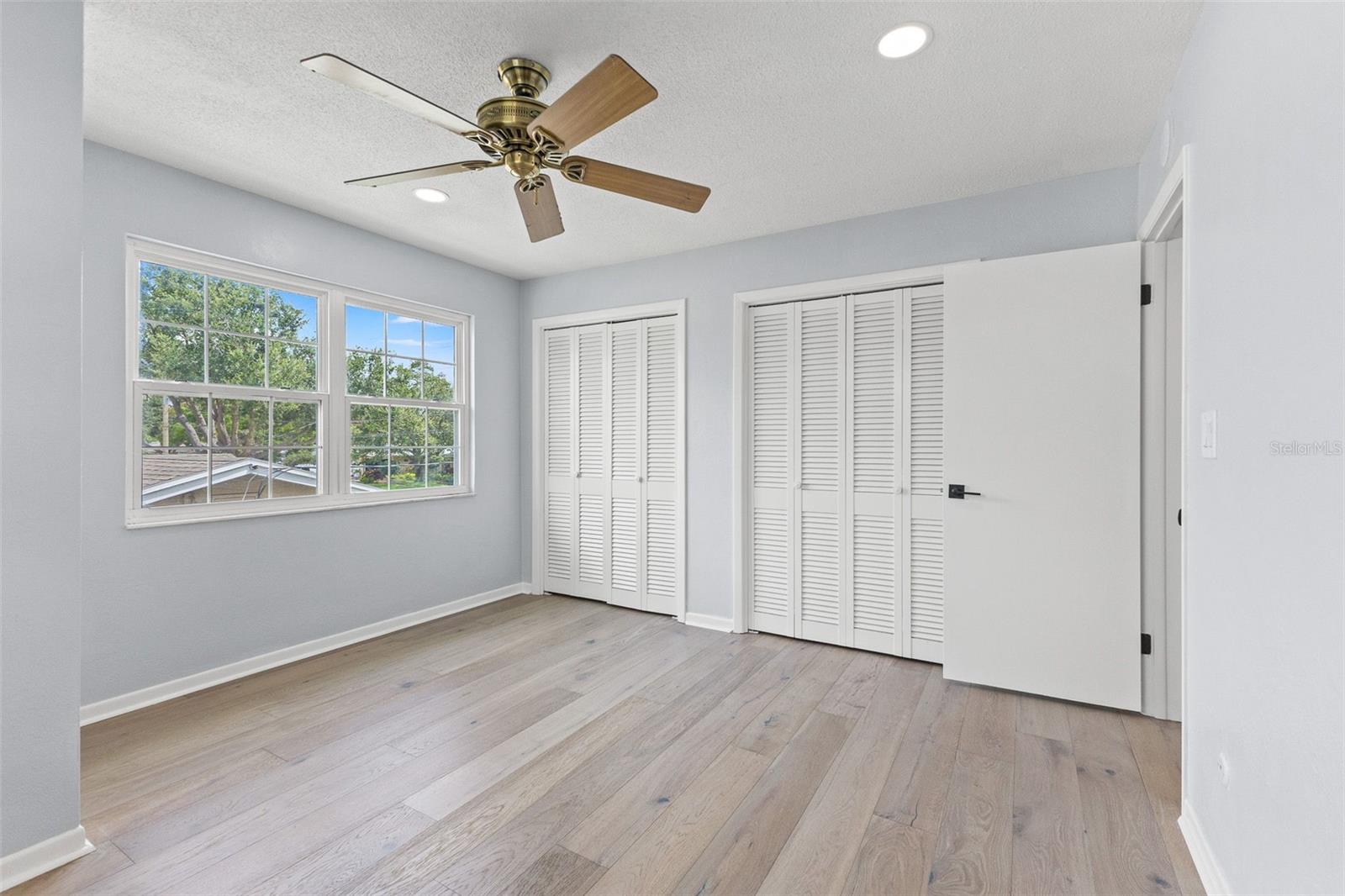 Image 53 of 67 For 4000 14th Way Ne