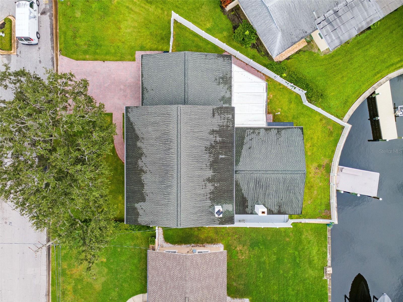 Image 56 of 67 For 4000 14th Way Ne