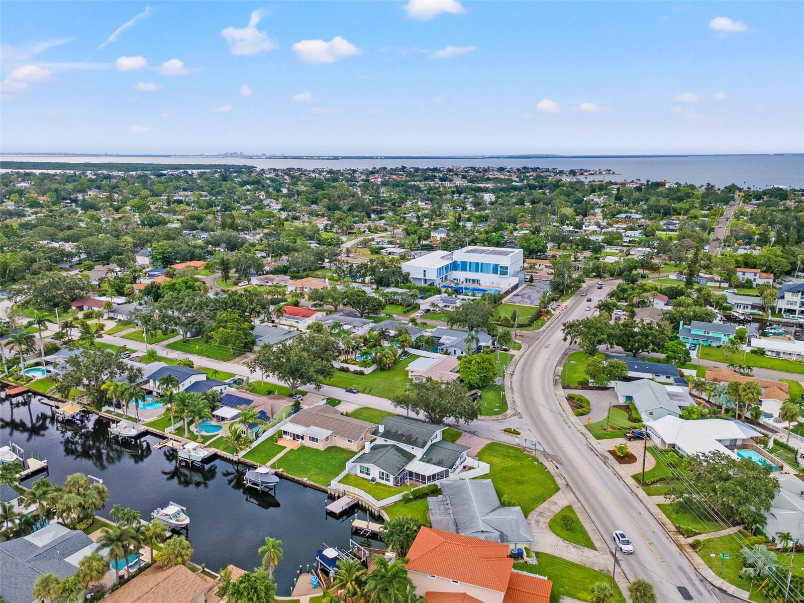 Image 59 of 67 For 4000 14th Way Ne