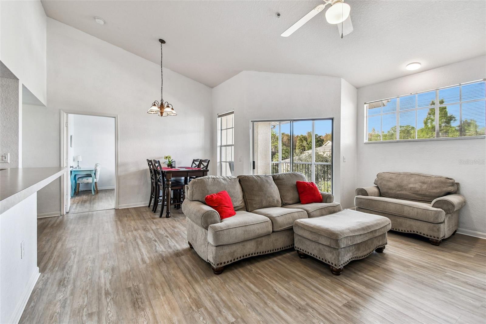 Image 5 of 94 For 5125 Palm Springs Boulevard 3302