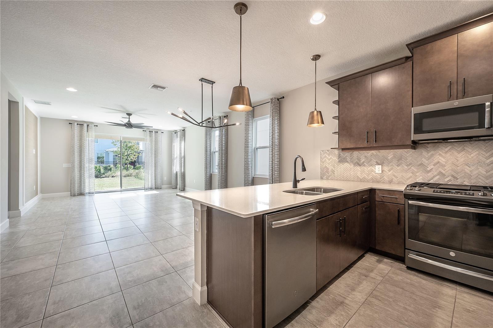 Image 24 of 63 For 7212 Paradiso Drive