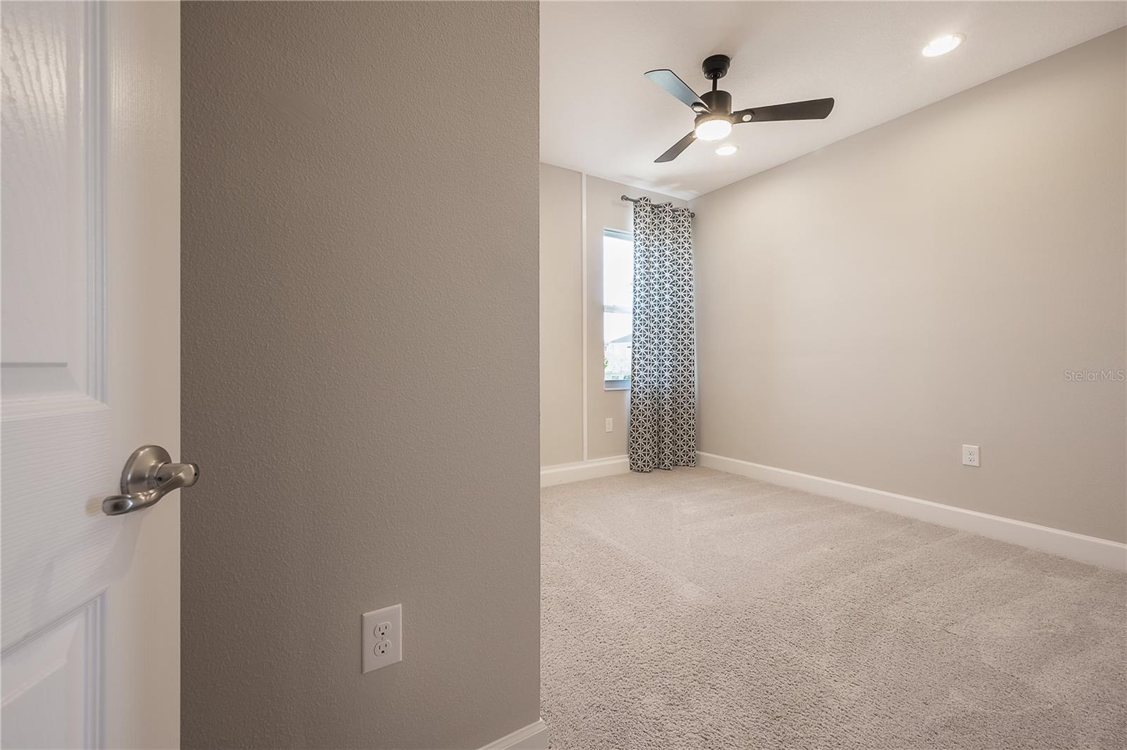 Image 40 of 63 For 7212 Paradiso Drive