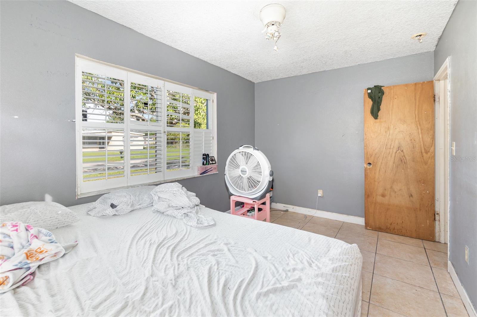 Image 13 of 34 For 4506 Lake Lawne Avenue