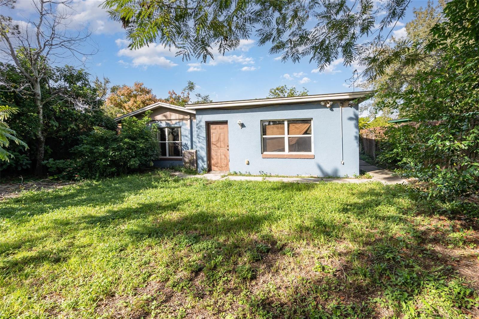 Image 30 of 34 For 4506 Lake Lawne Avenue