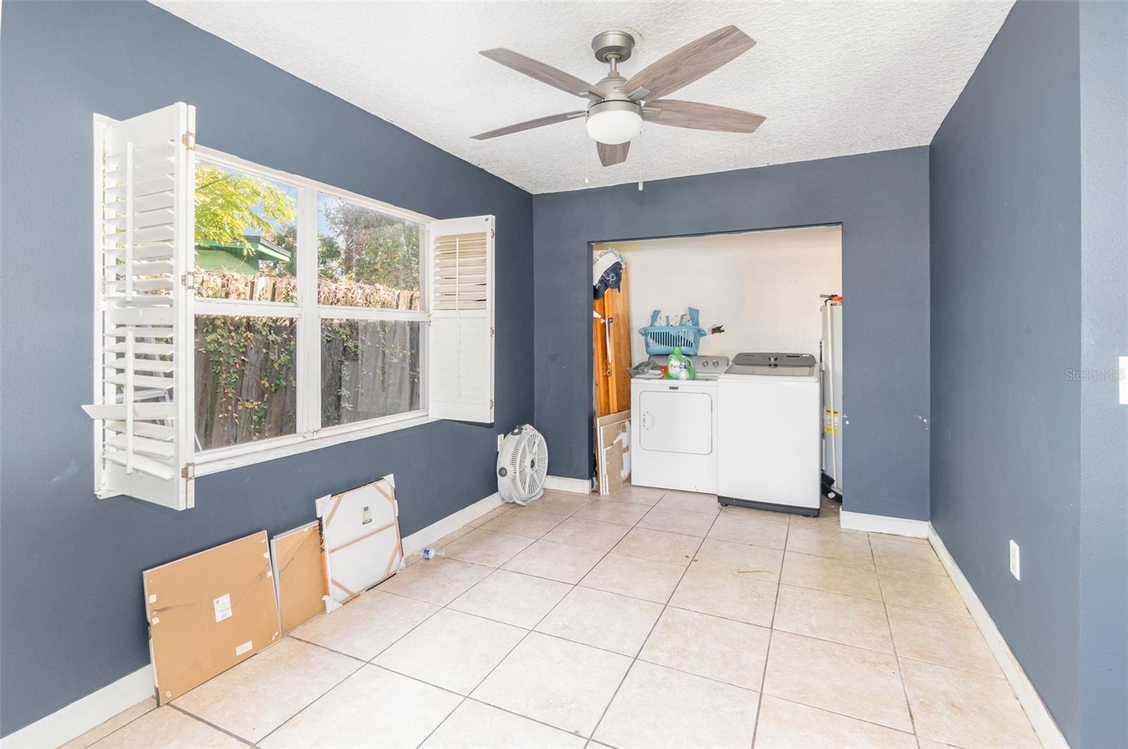 Image 9 of 34 For 4506 Lake Lawne Avenue