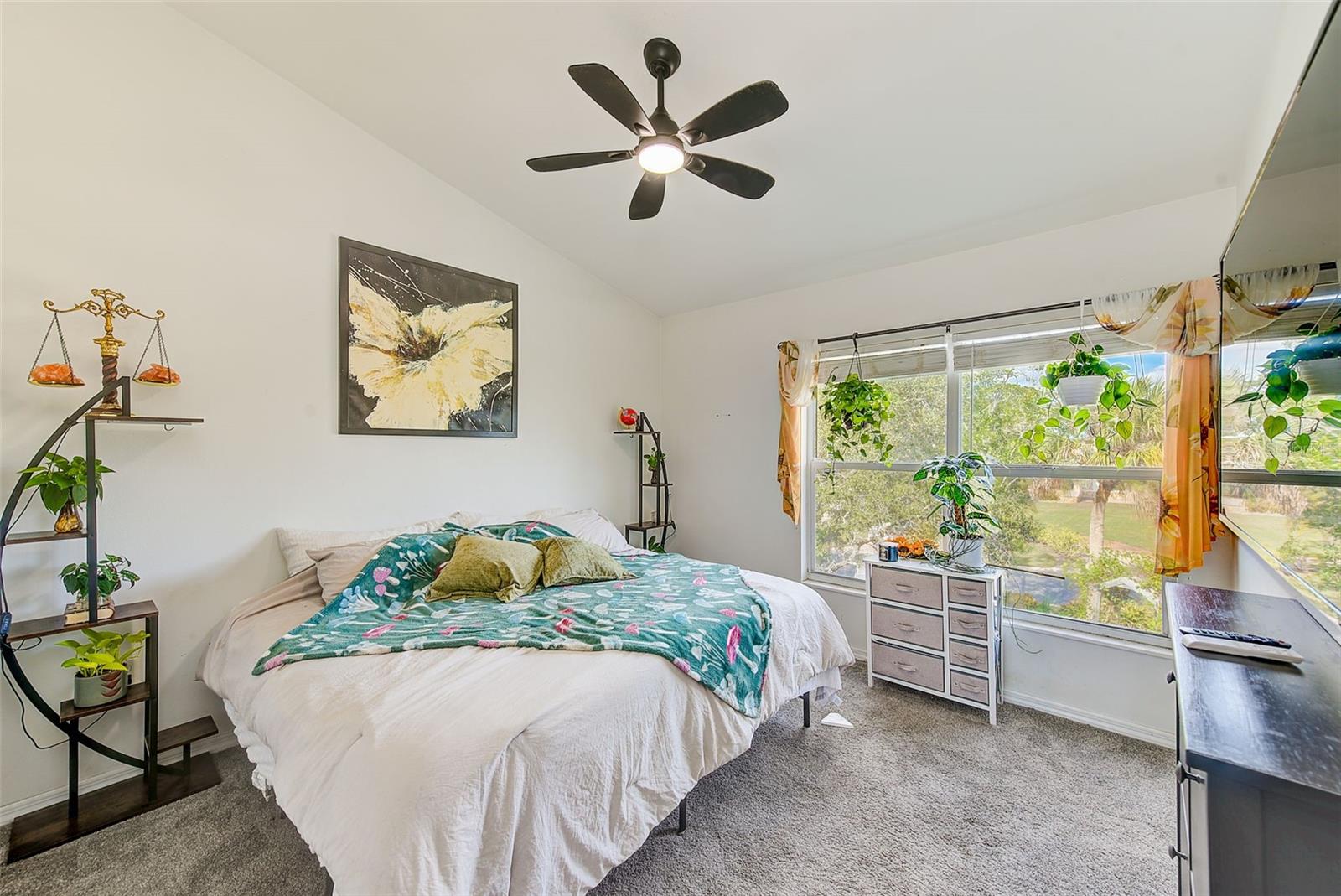 Image 33 of 68 For 757 Bayshore Dr