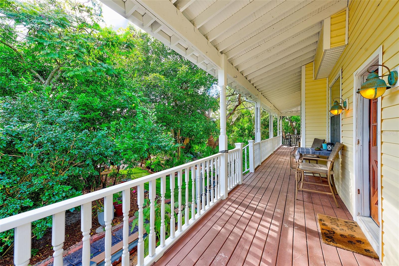 Image 38 of 68 For 757 Bayshore Dr